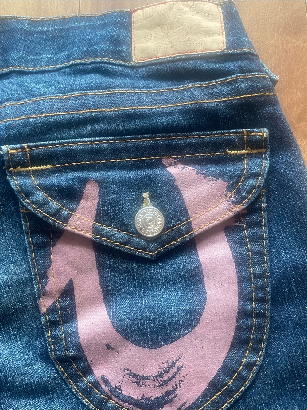 True religion woman’s jeans - Picture 3 of 7